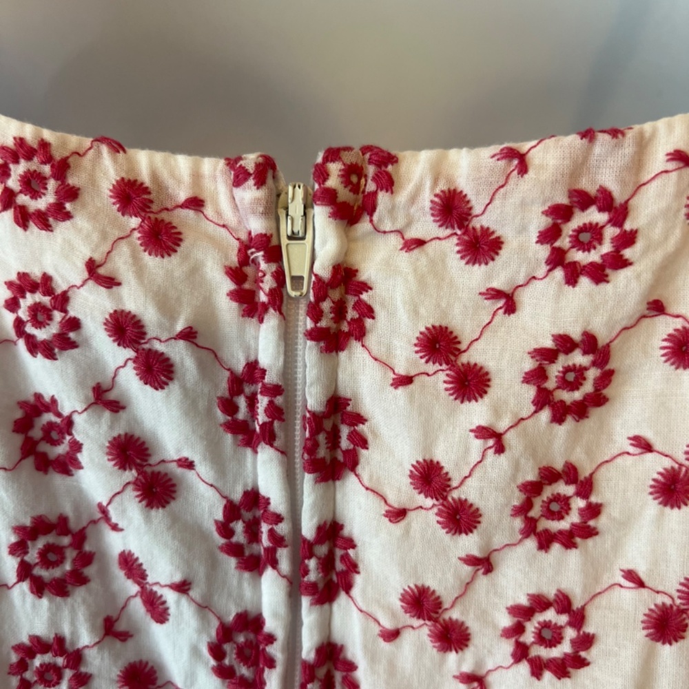 Mi Ami Embroidered Summer Dress size Small - Picture 4 of 11